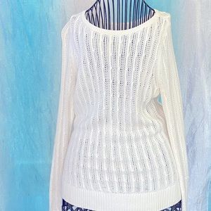 Women’s sweater
